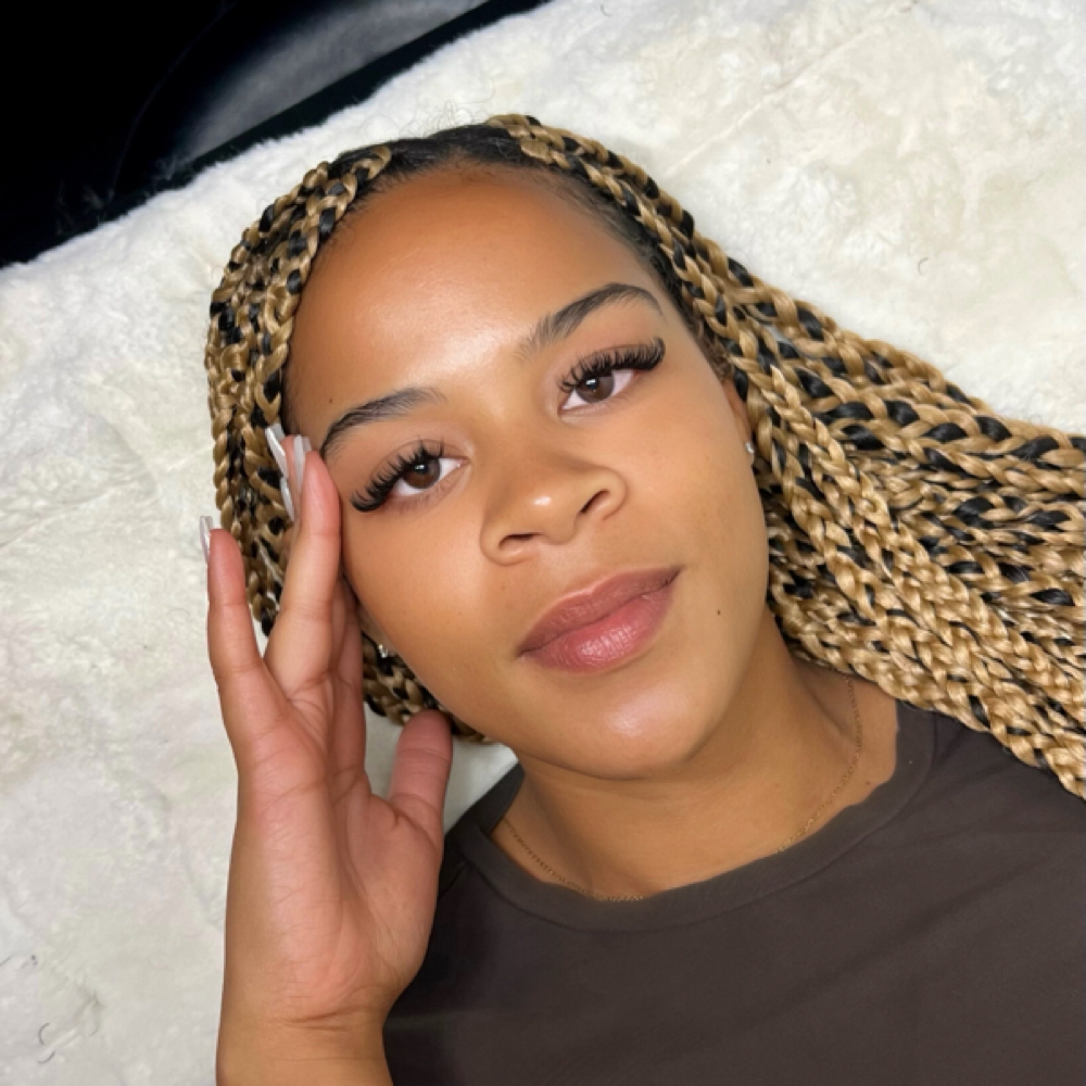 Custom Full Set Of Lashes at Opal & Olive in Eugene, OR