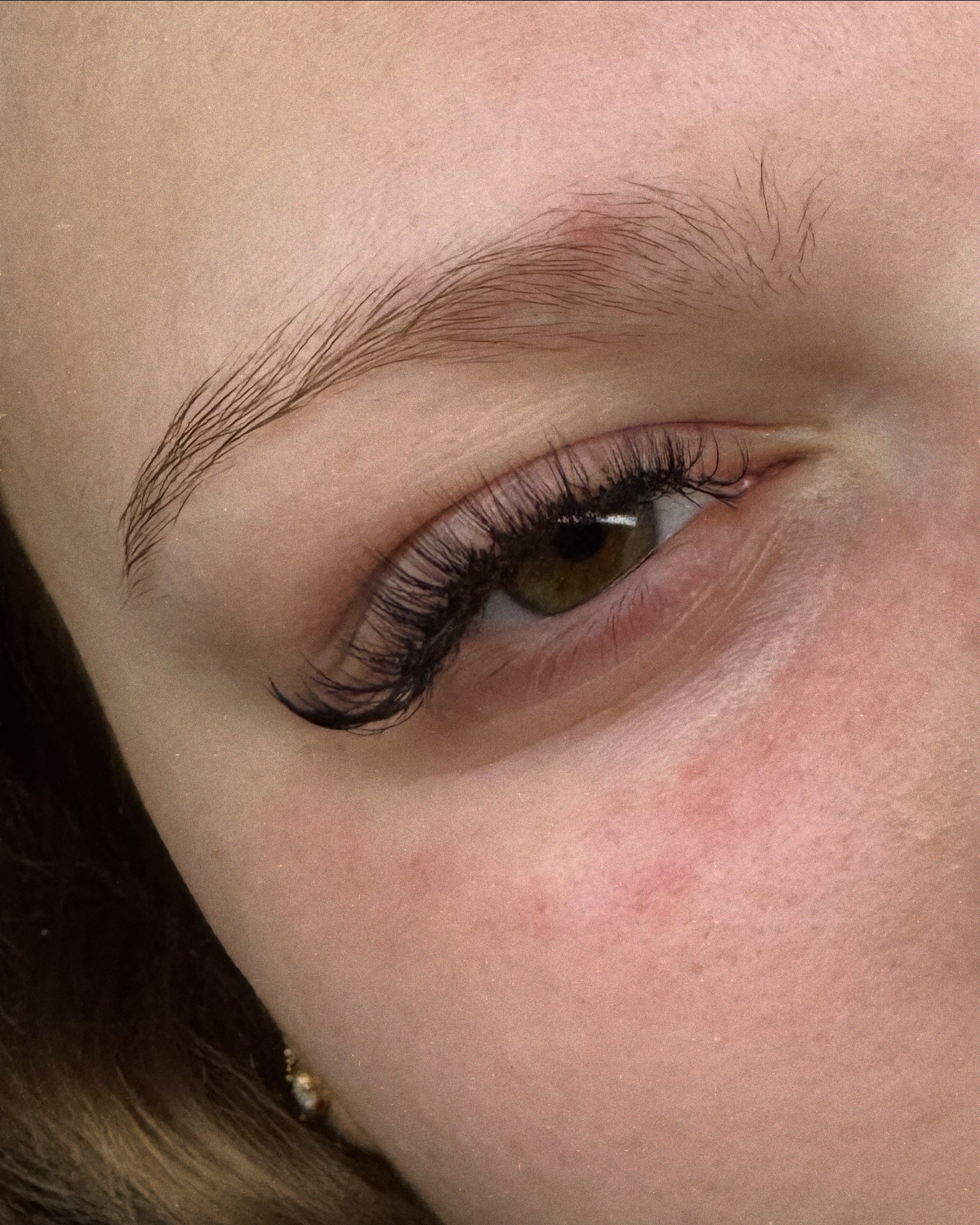 Full Set of Lash Extensions-Hybrid