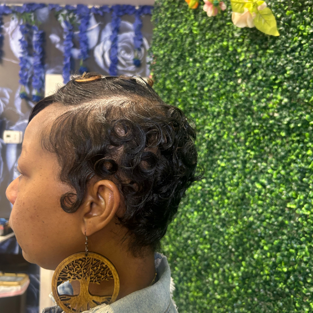 Pixie Gang Retouch at HDE Hair Studio, LLC in Virginia Beach, VA