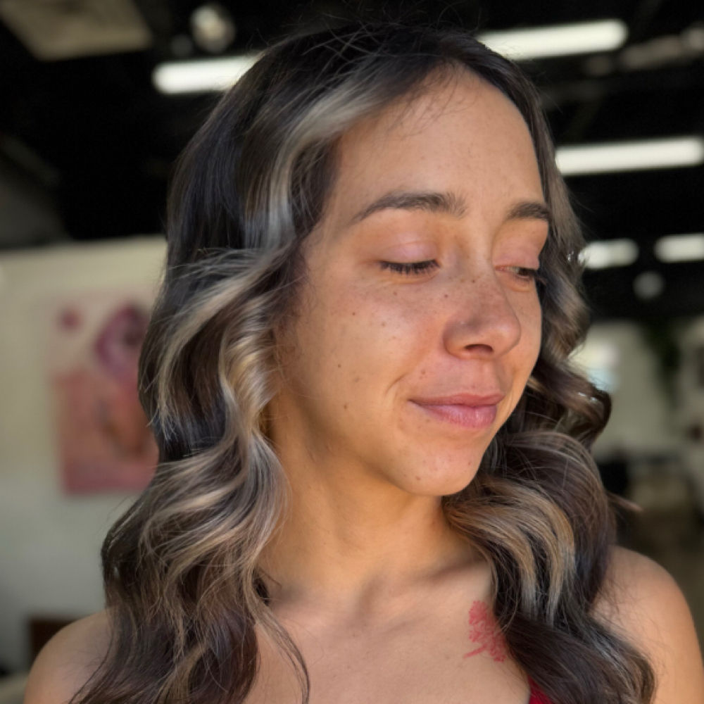 Face Framing Highlight at Beauty By Hay in Midwest City, OK