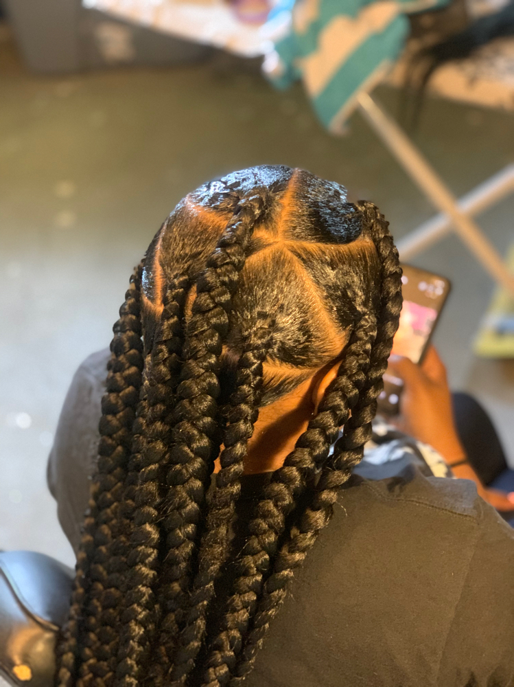 Jumbo Knotless at Stylesbyleaisa in Havelock, NC