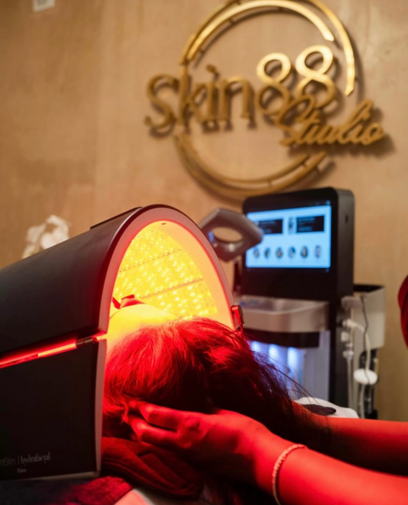 LED LightStim Therapy