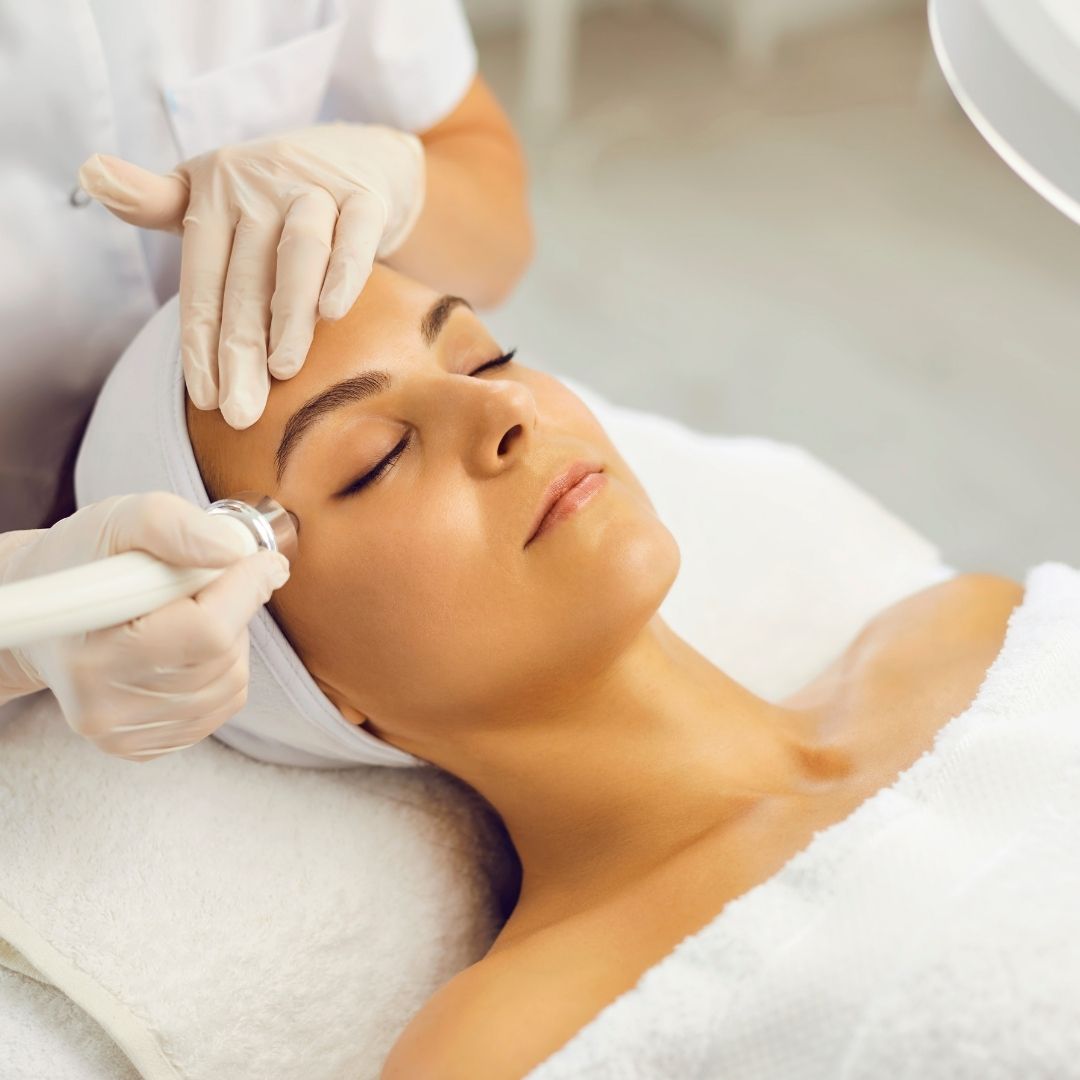 Radio Frequency Facial Tightening