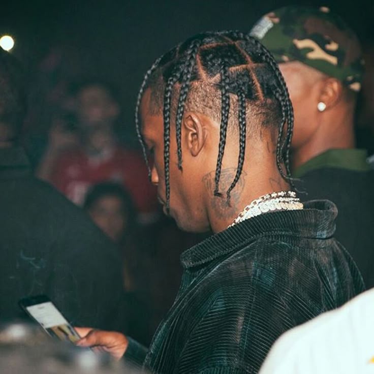 MENS BOX BRAIDS / MEDIUM