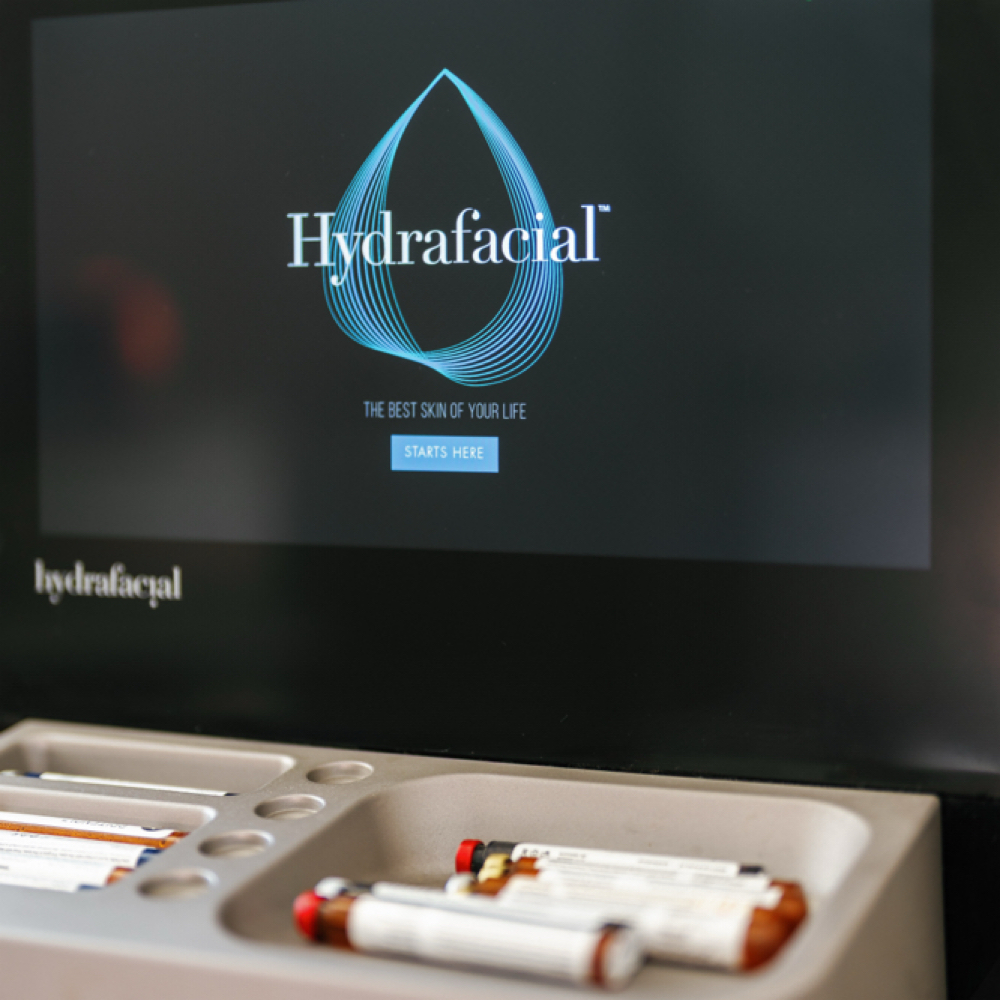 Platinum Hydrafacial™