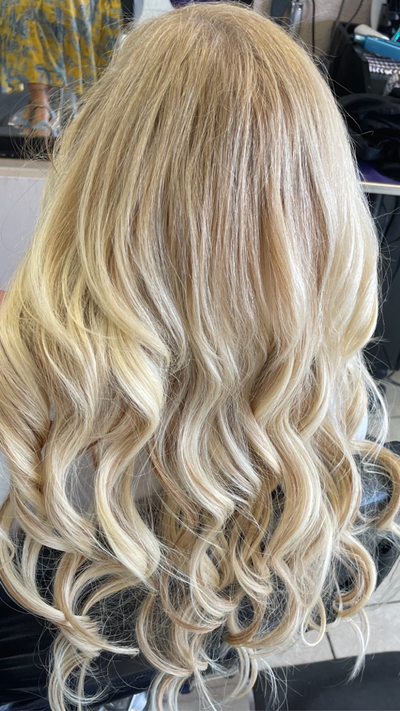 Bleach Retouch & Blow Dry