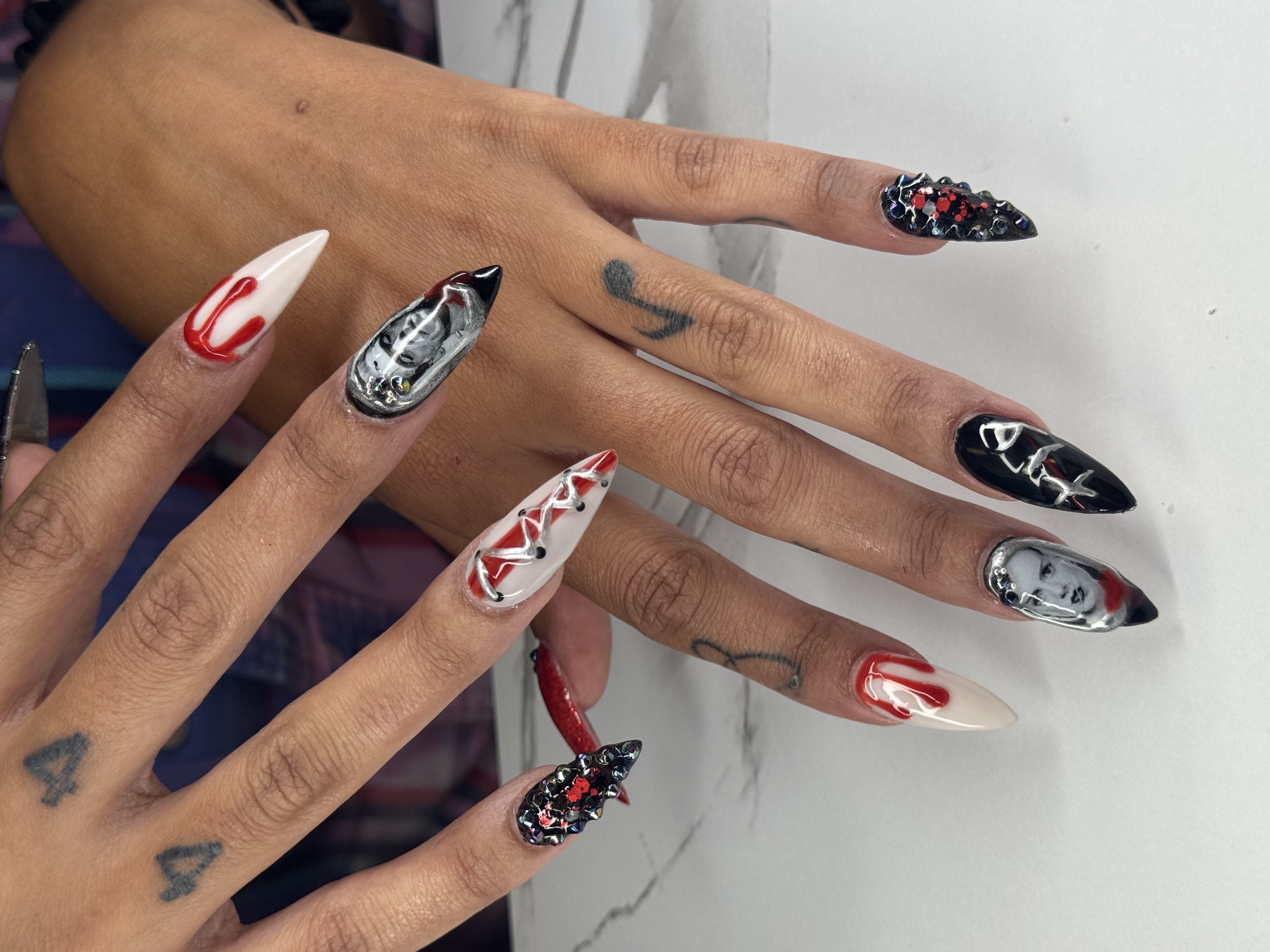 Freestyle Acrylic Full Set