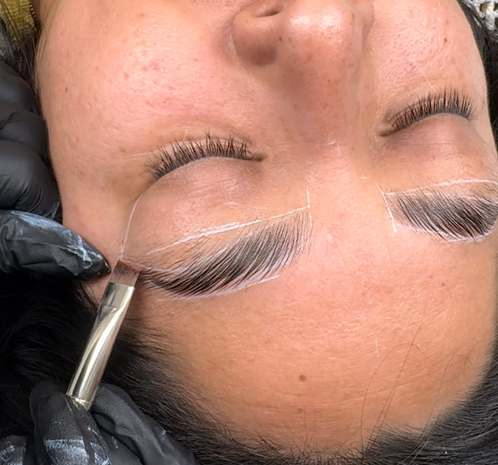 Eyebrow Lamination