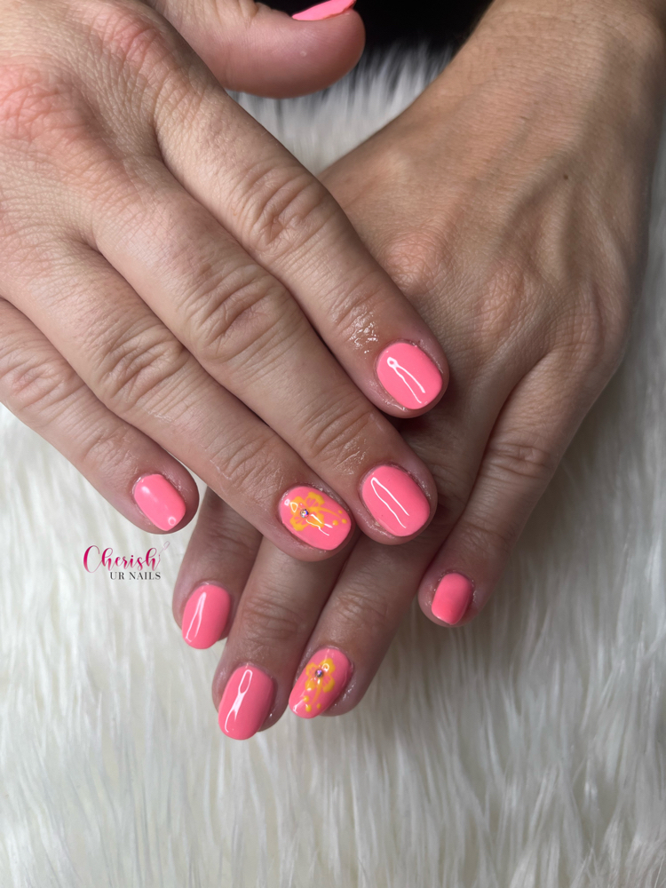 No Chip Manicure