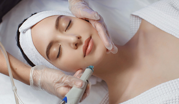 Hydrating Hydroderm Facial