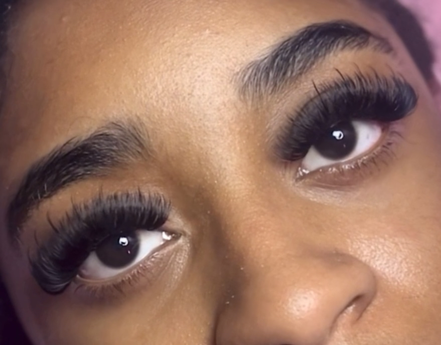 Wispy mega volume fill