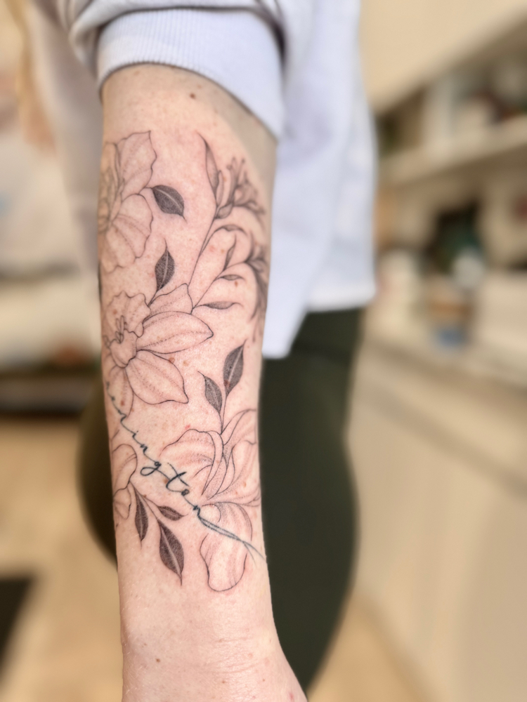 Fine Line Tattoo- 3 Hr