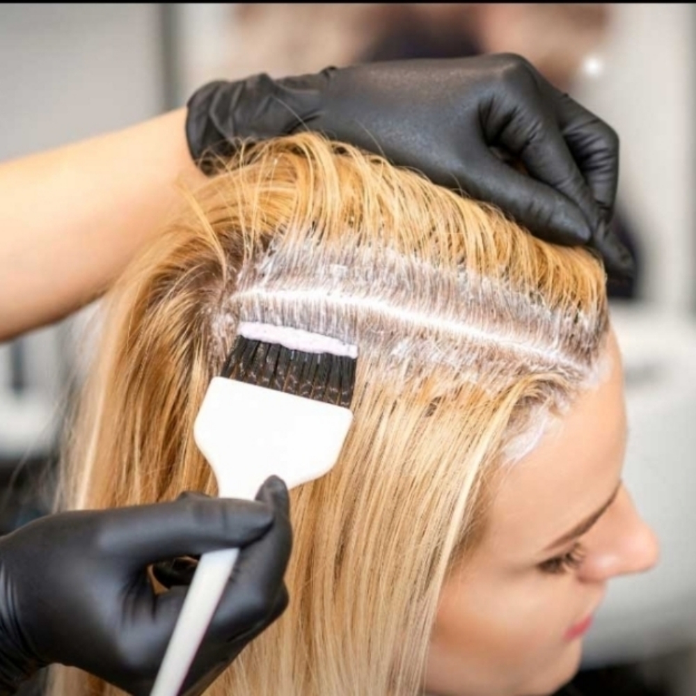Root Color Touch Up at Mae Dayzz in Tyler, TX
