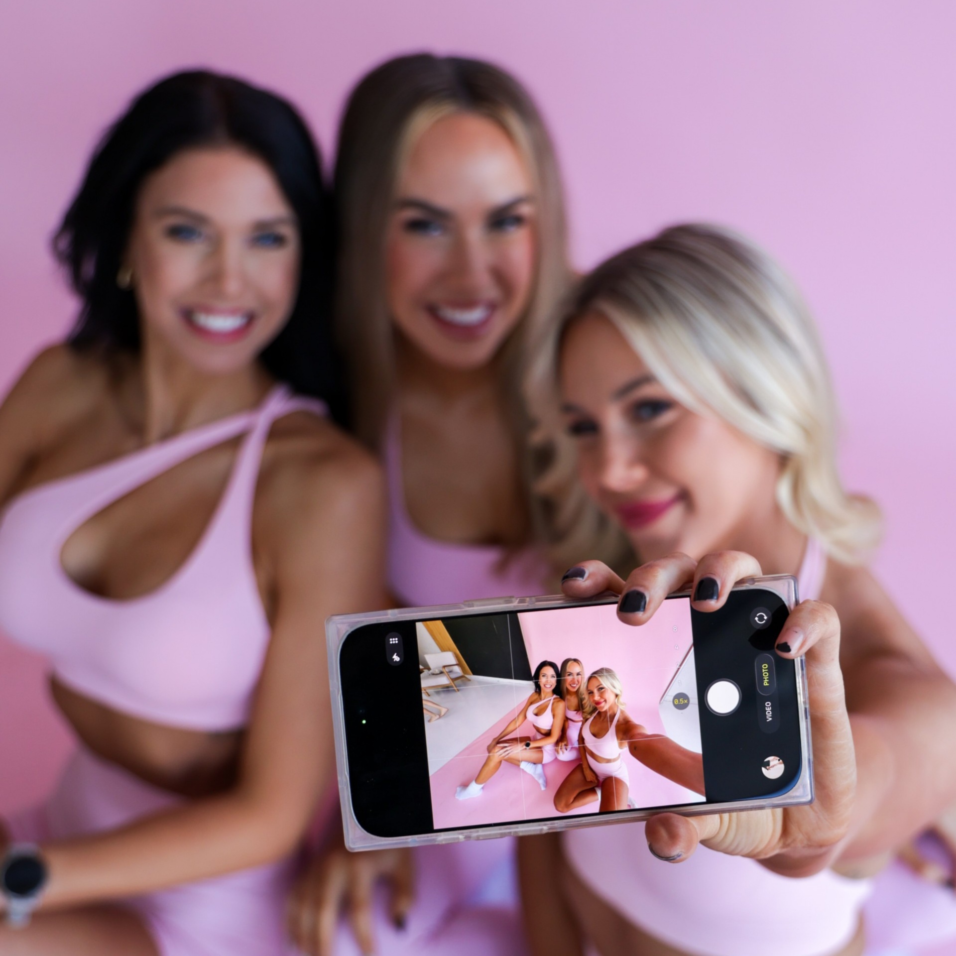 Mobile Bestie Glow Package at thetantaxi in West Monroe, LA