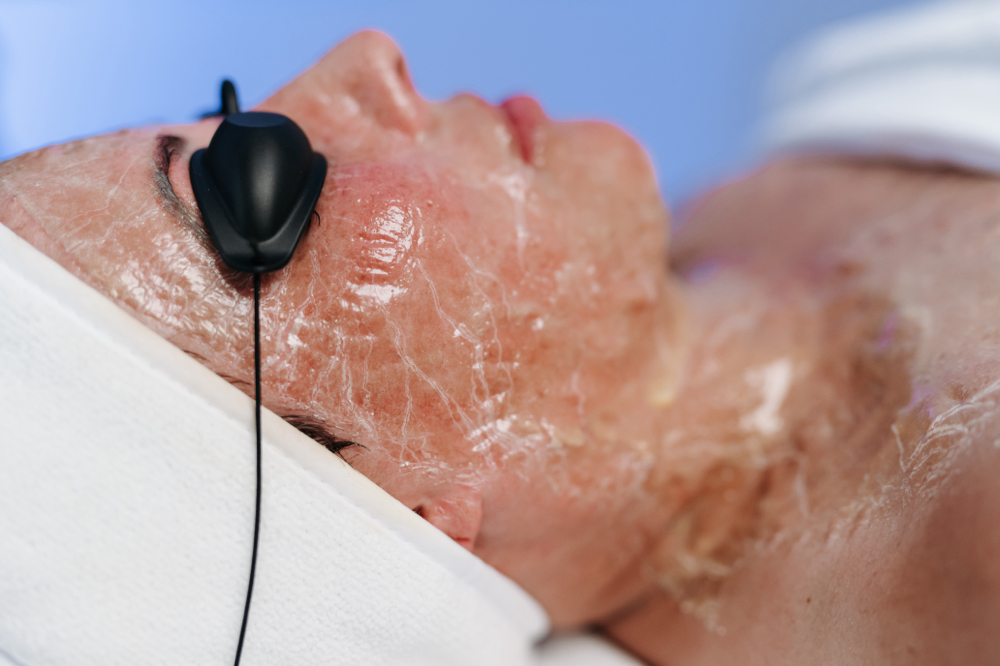 Luxe Firming Facial