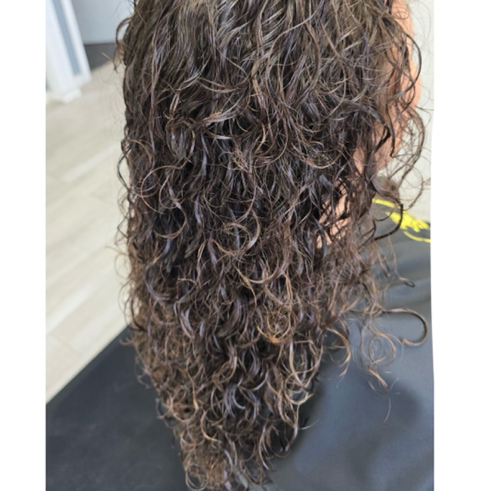 Permanent Curls/ Risos Permanentes at Lorena's Beauty Salon Wi in Fitchburg, WI