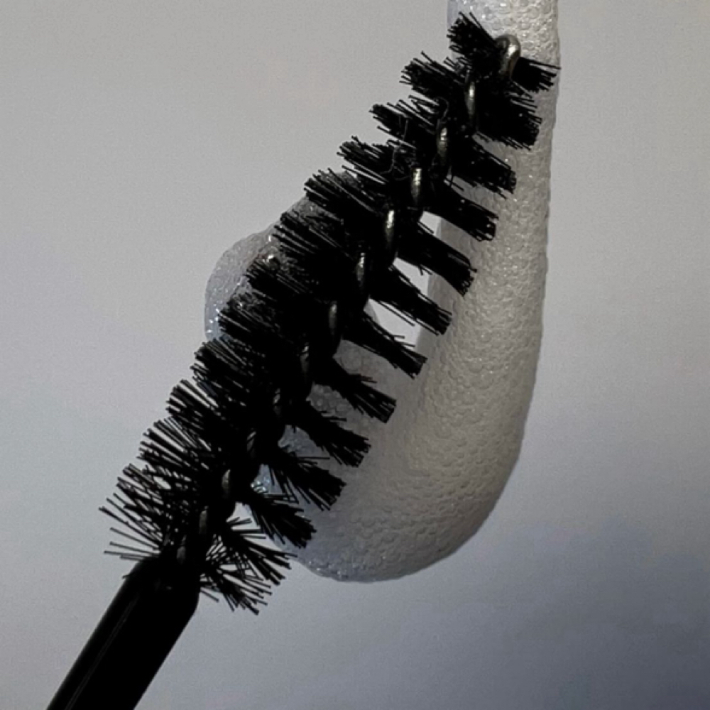 Deluxe Lash Kit at Lash Vault IE in Riverside, CA