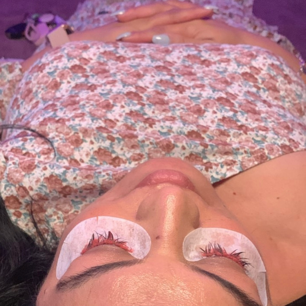 Eyelash Extension Removal