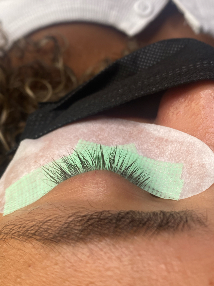 Lash Removal