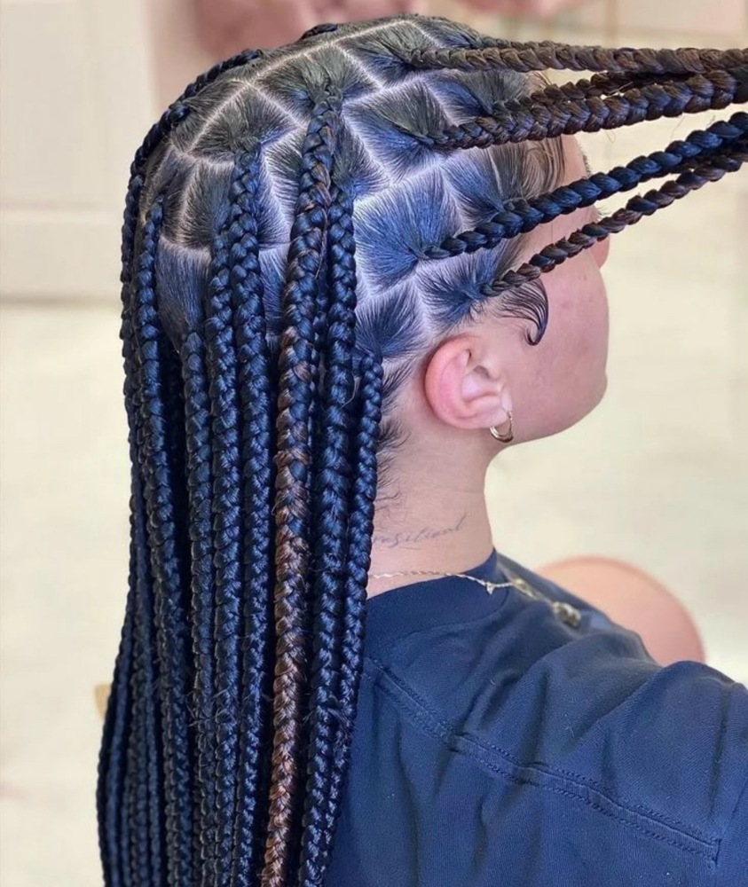 Medium Knotless