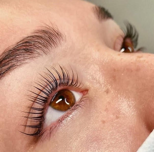 Lash Lift & Tint