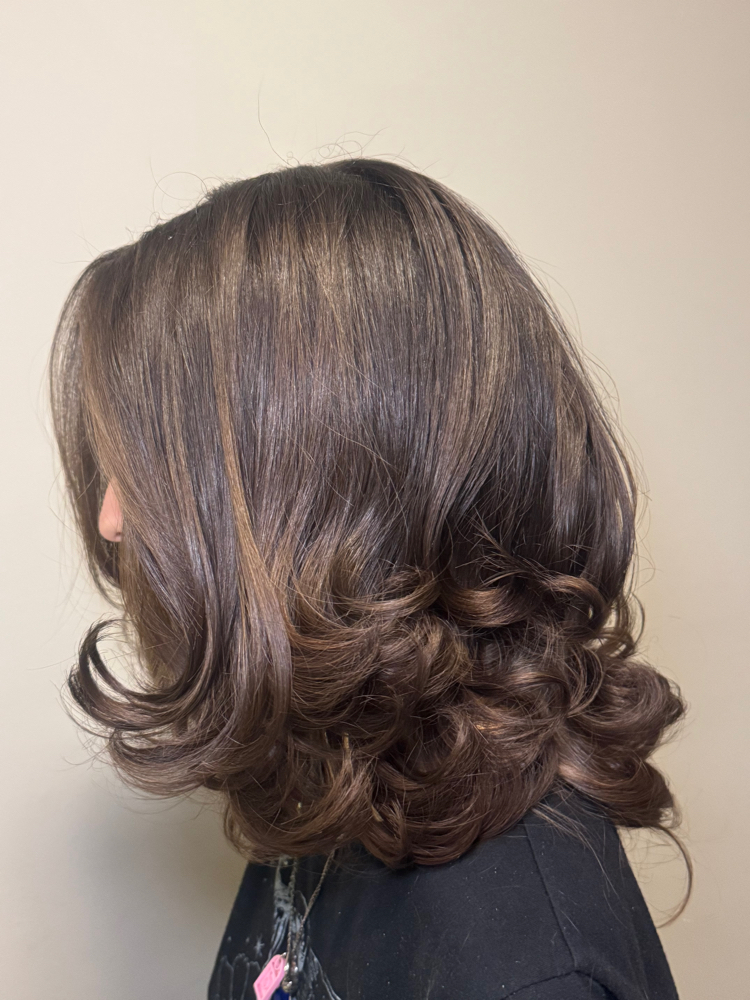 Shampoo & Blowdry
