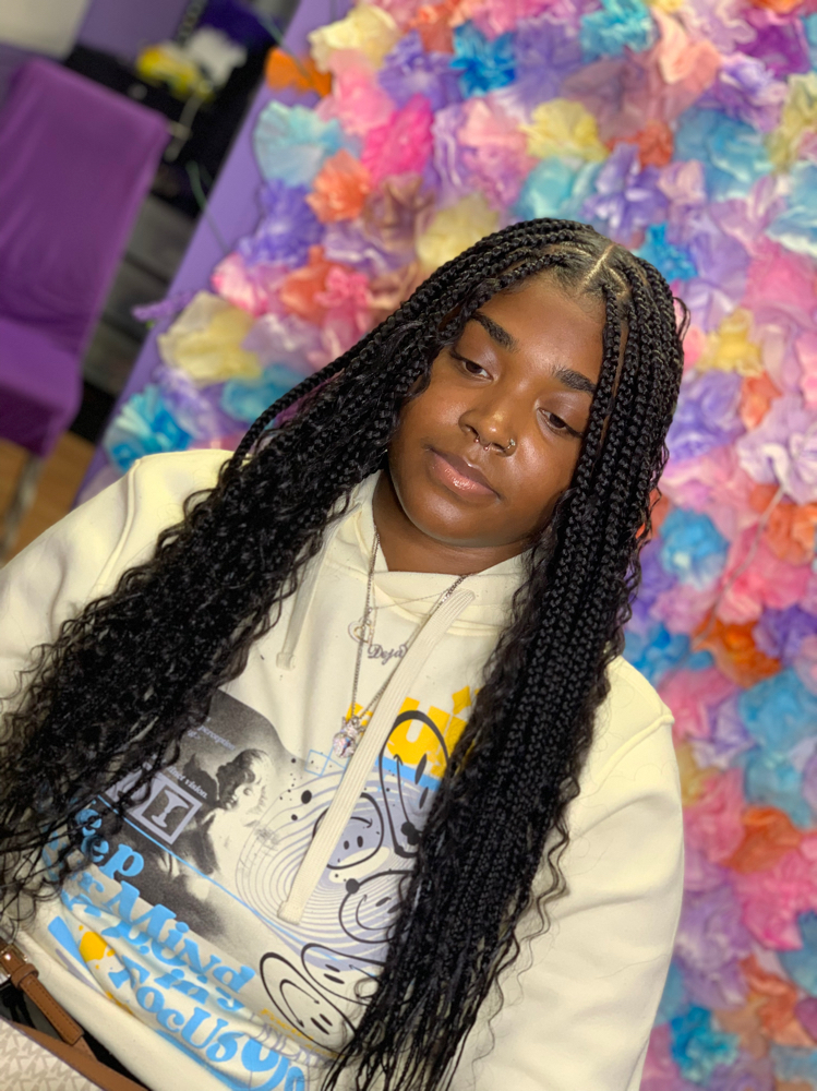 Boho Knotless braids (med)(waist)