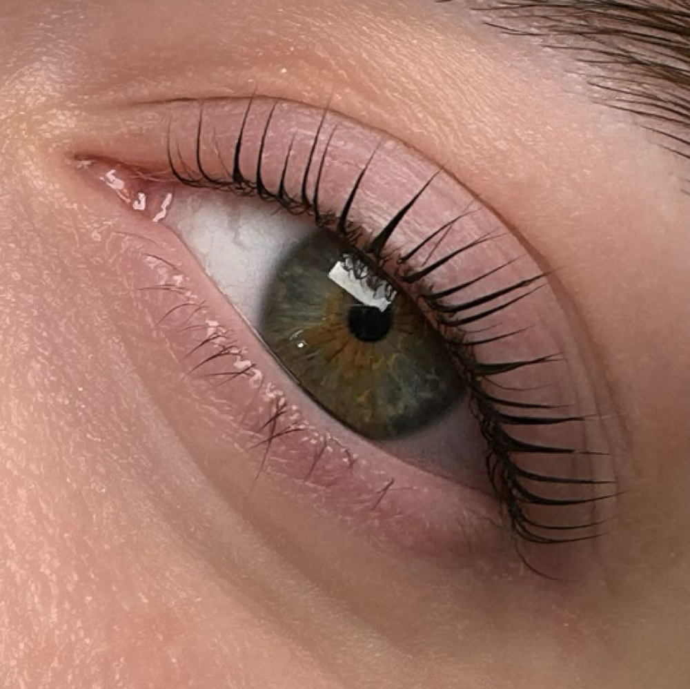 Lash Tint at Renew & Radiate LLC in Conifer, CO