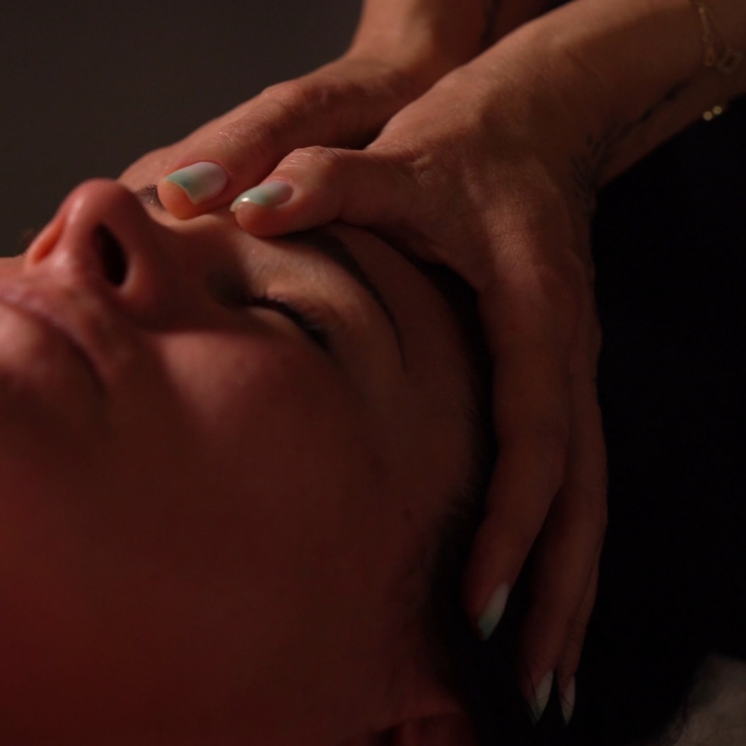 SPLIT-MASSAGE at Flamingo Spa Inc in Wheeling, IL
