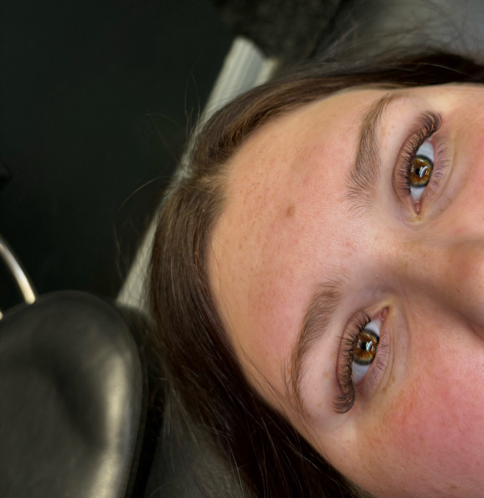 BROWN Eyelash Extensions