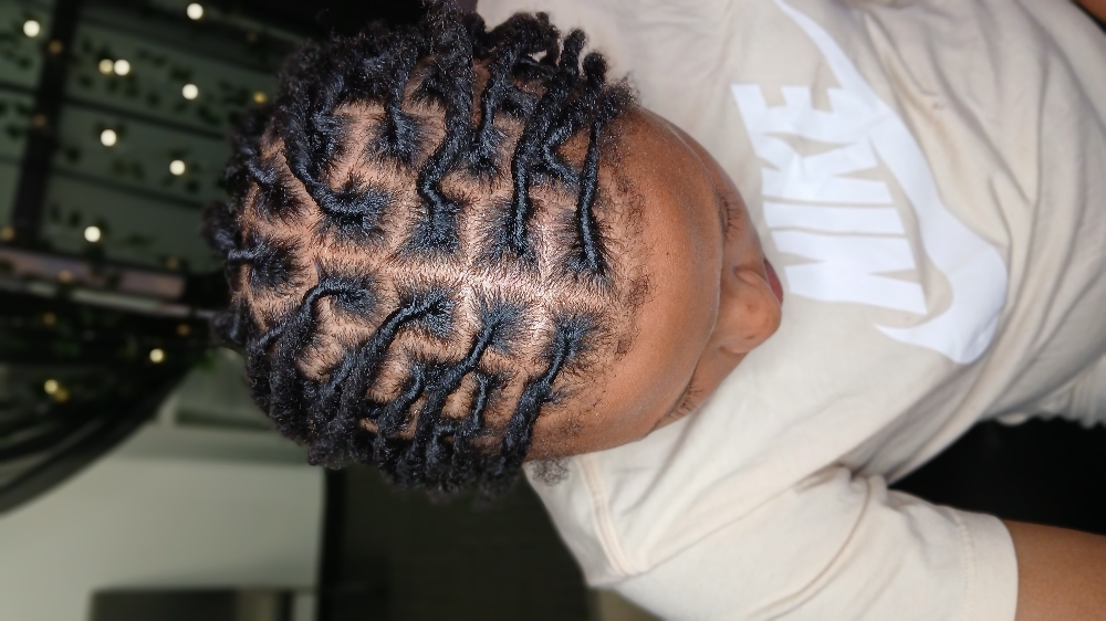 Shampoo & Just a Retwist