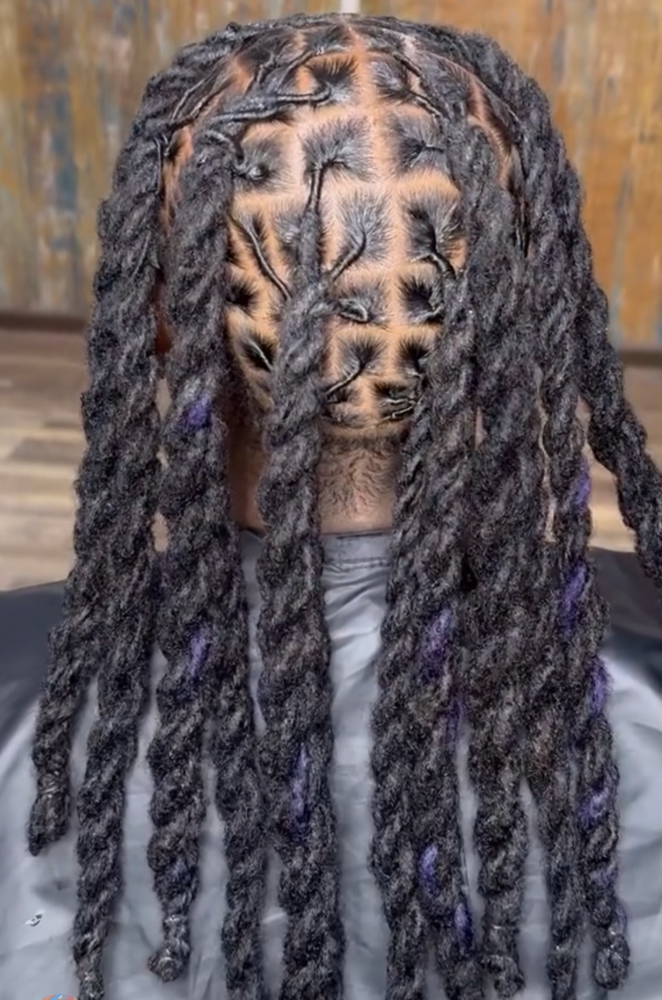 Loc Retwist Up To 16 “