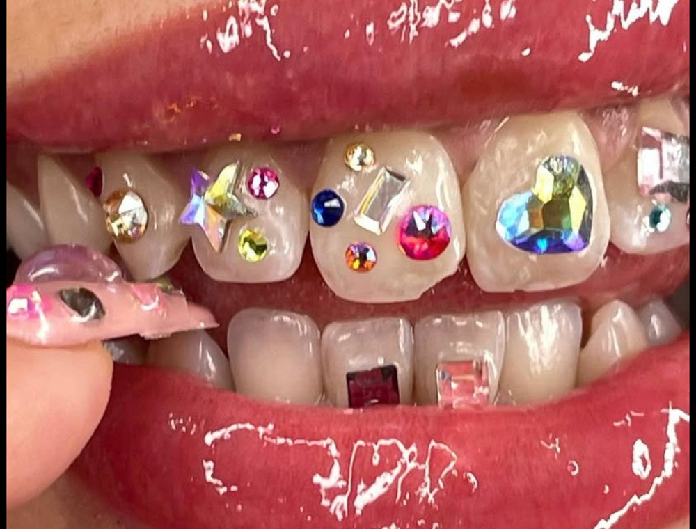 Shaped Gem Application