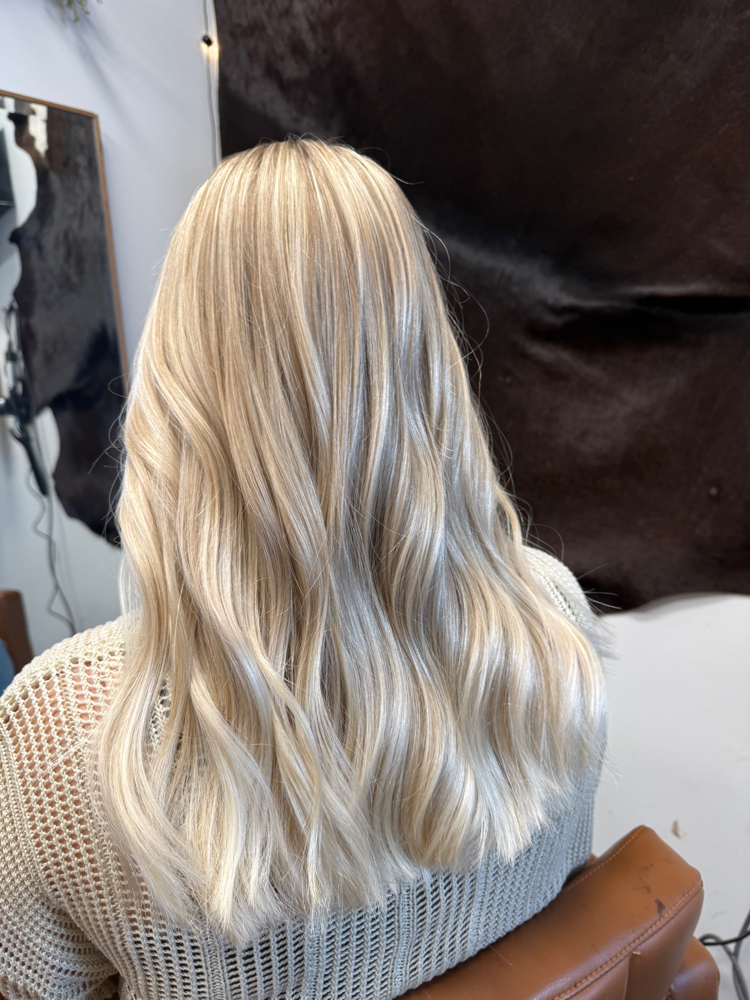 Custom Blonding Session