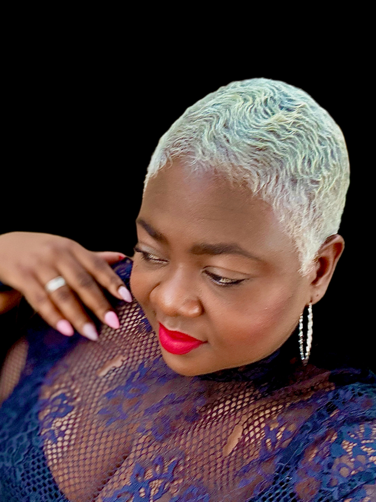 In-Salon Color Consultation