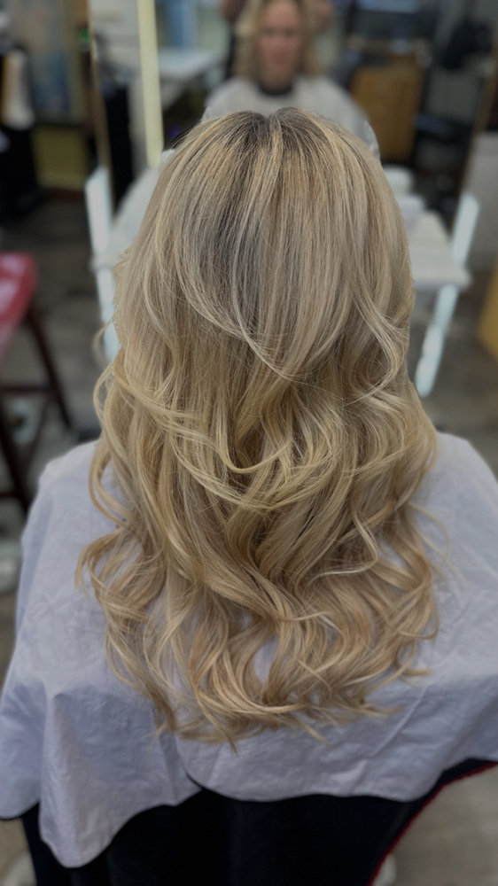 Hair Blowout at Ecco Beauty Hair Salon in Boston, MA