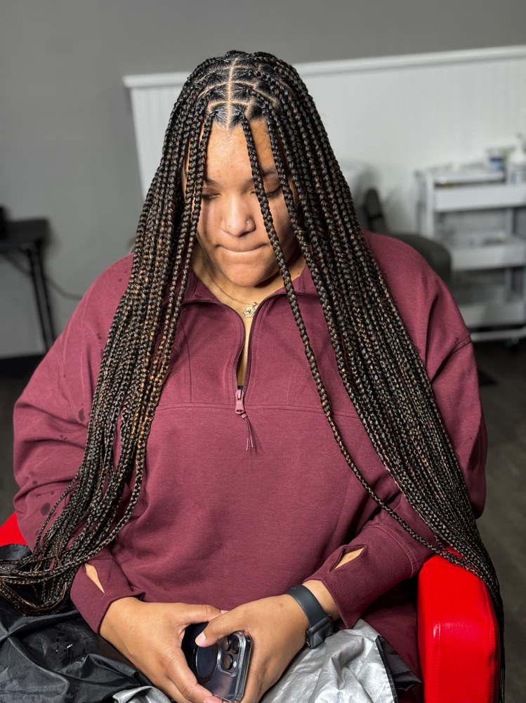 Medium Knotless Braids