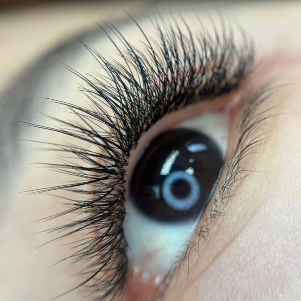Lash Removal Add On at LASHME Uyen Beauty Studio in San Diego, CA