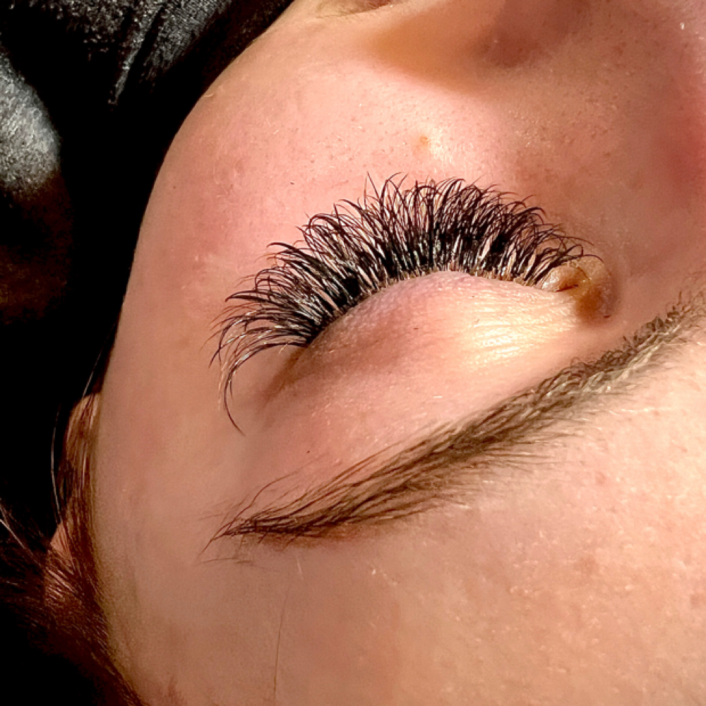 2 Week Lash Fill at Meraki Beauty Bar in Livingston, MT