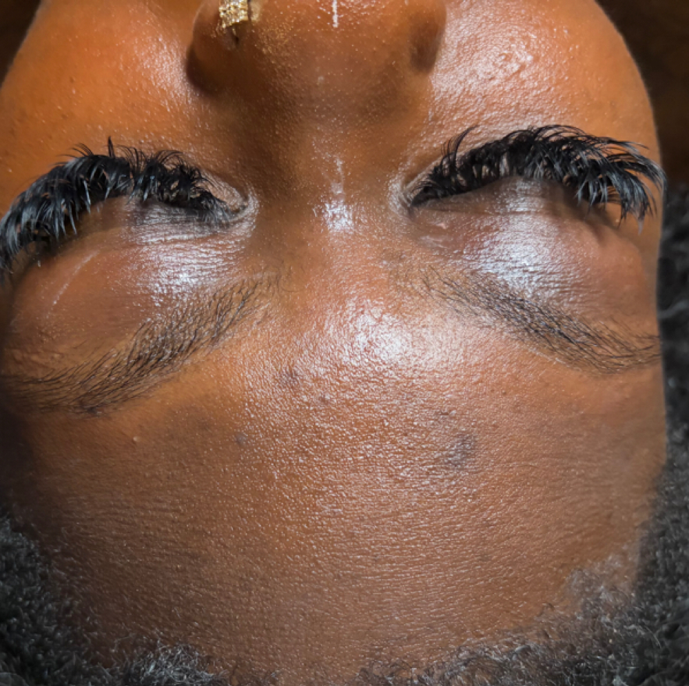 Brow Wax at Skyn Unveiled in Dallas, TX