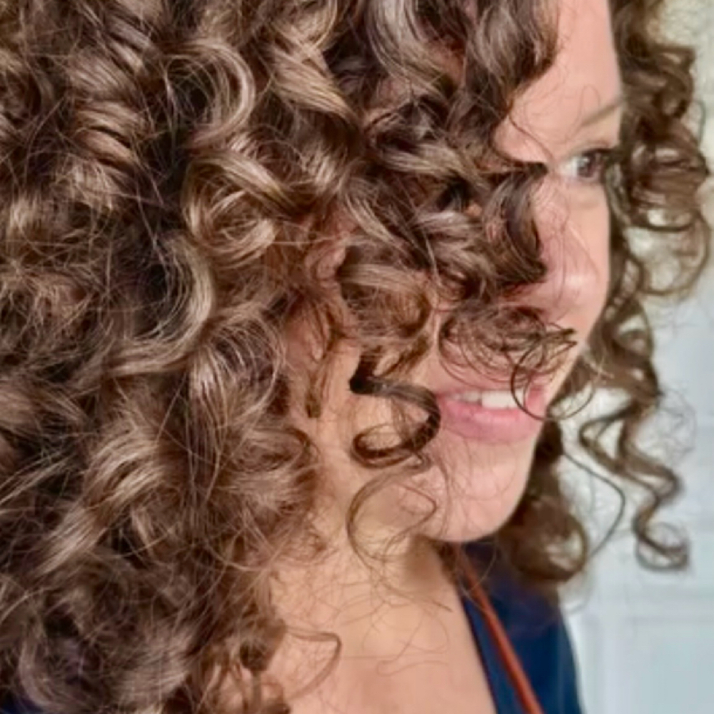 Curl wash/ dry at Hairapy 133 in Pleasant Unity, PA