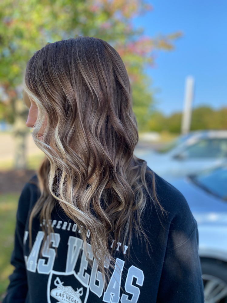 COLOR CONSULTATION
