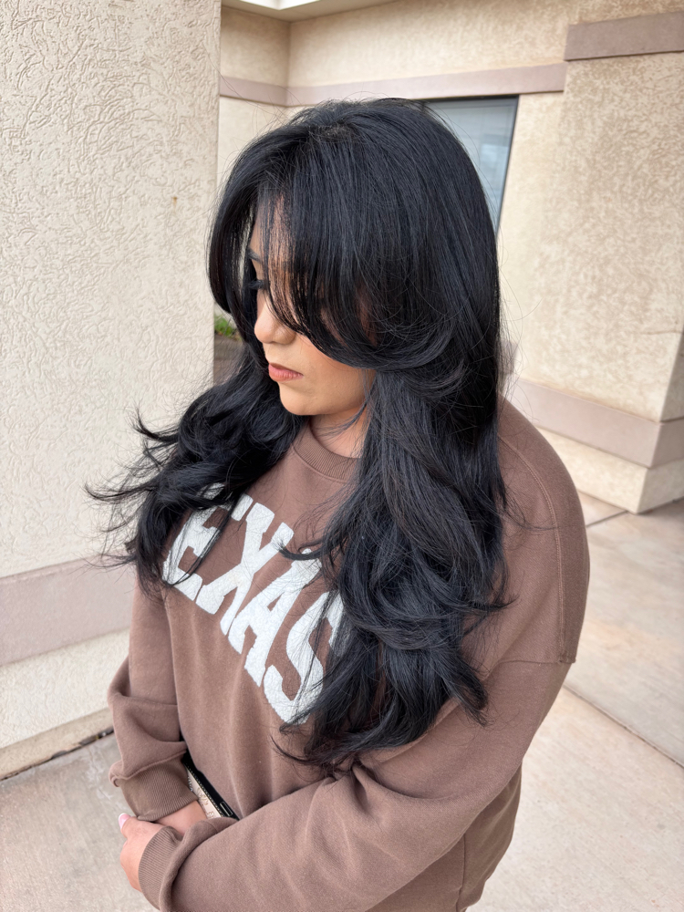 Haircut & Roundbrush Blowdry