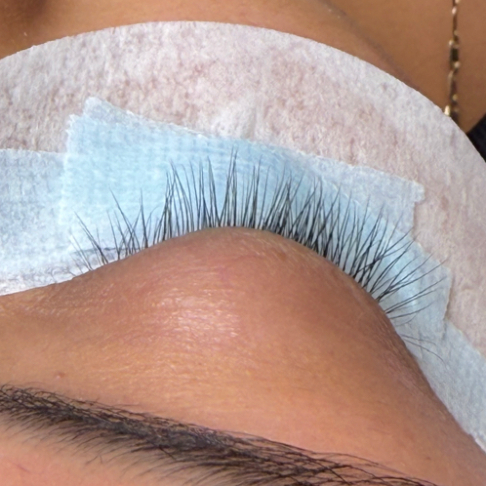 Lash Removal at LB Lash Studio in West Fargo, ND
