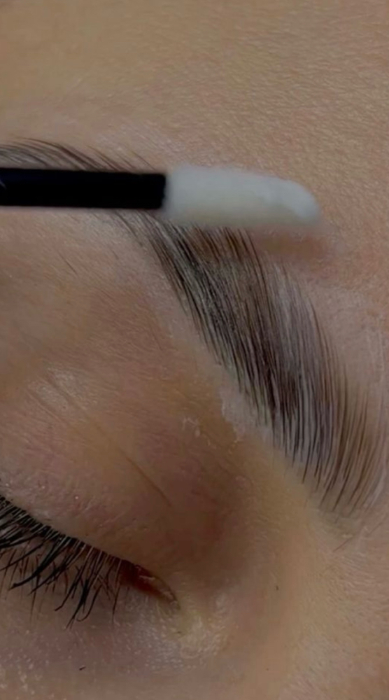 Luxury Brow Wax+Lami Maintenance