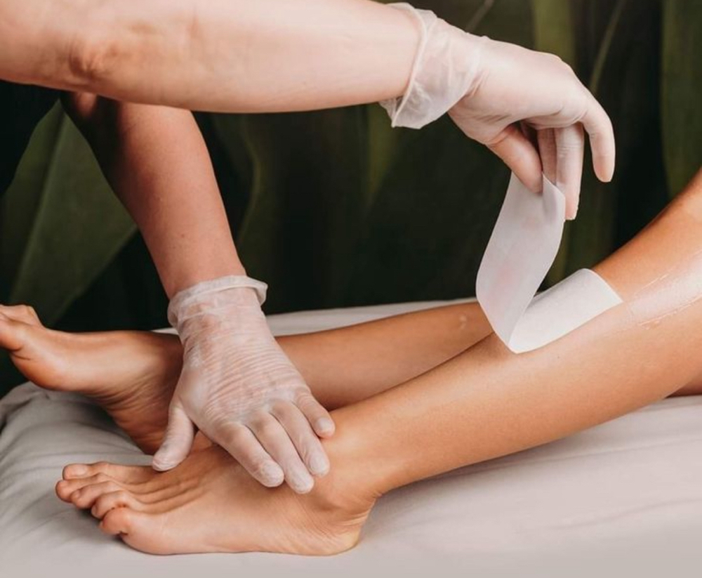 Leg Wax (Full Leg)