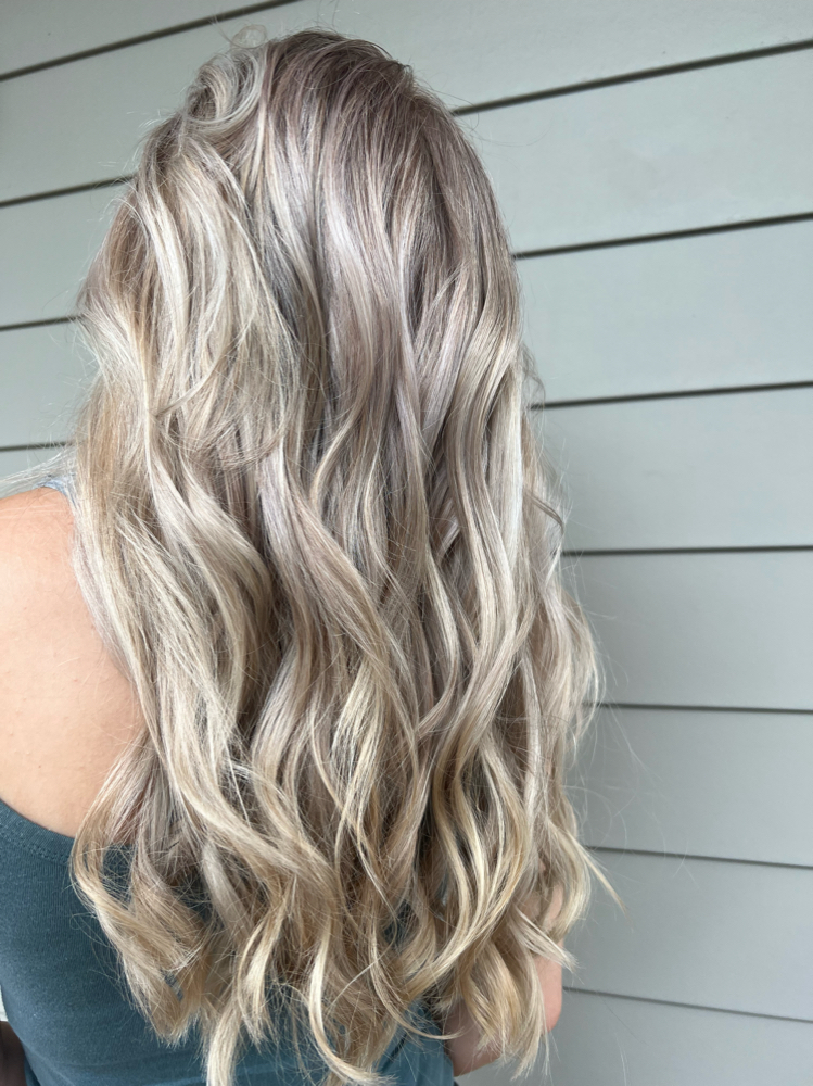 LUXE Womens Haircut (Add On Only)