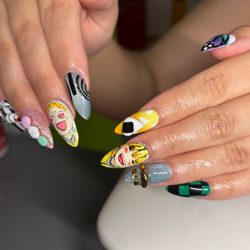 Moodboard Freestyle Gel X at Fayleenailz in Sandy, UT