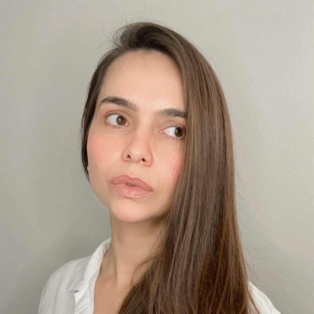 Deep conditioner at Simone Maryah Hair Studio in Hermosa Beach, CA