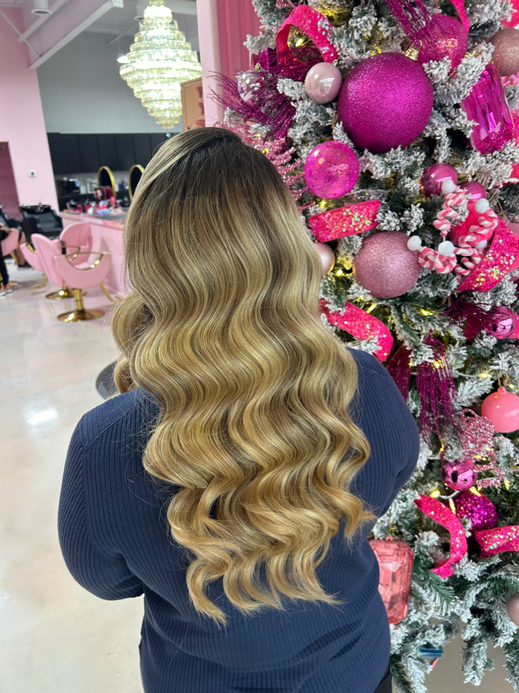 Hollywood Waves